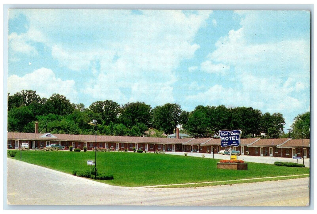 c1960's West Plains Motel Cars Roadside West Plains Missouri MO Vintage Postcard