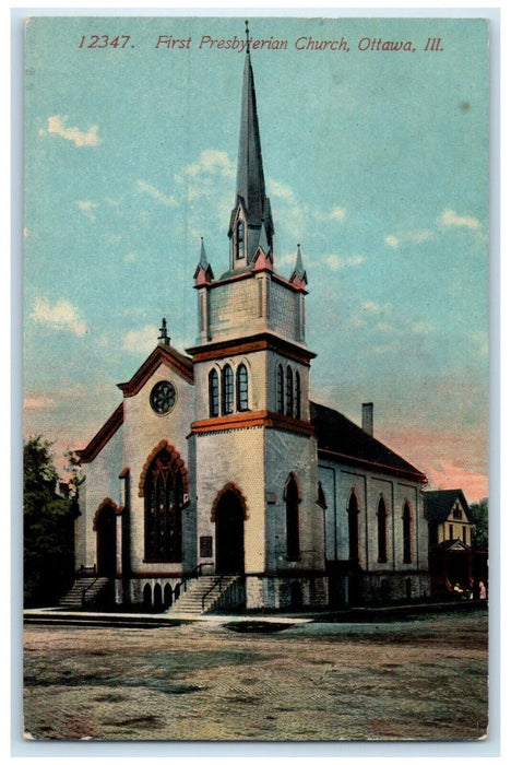 c1910's First Presbyterian Church Scene Street Ottawa Illinois IL Postcard