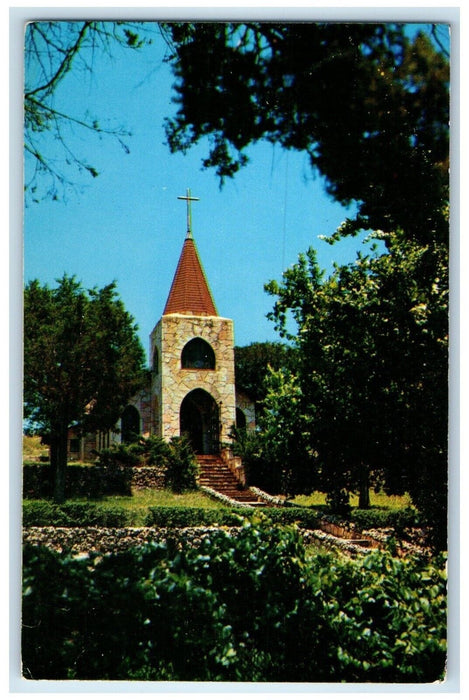 c1960's View Of Chapel On A Hill At Mo Ranch Hunt Texas TX Vintage Postcard