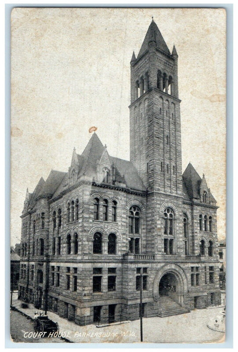 c1910 Roadside View Court House Building Parkersburg West Virginia W VA Postcard