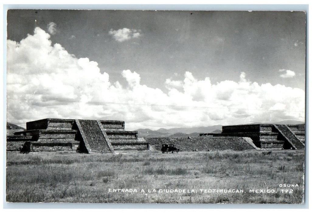 c1950's Entrada A La Ciudadela Teotihuacan Mexico RPPC Photo Vintage Postcard