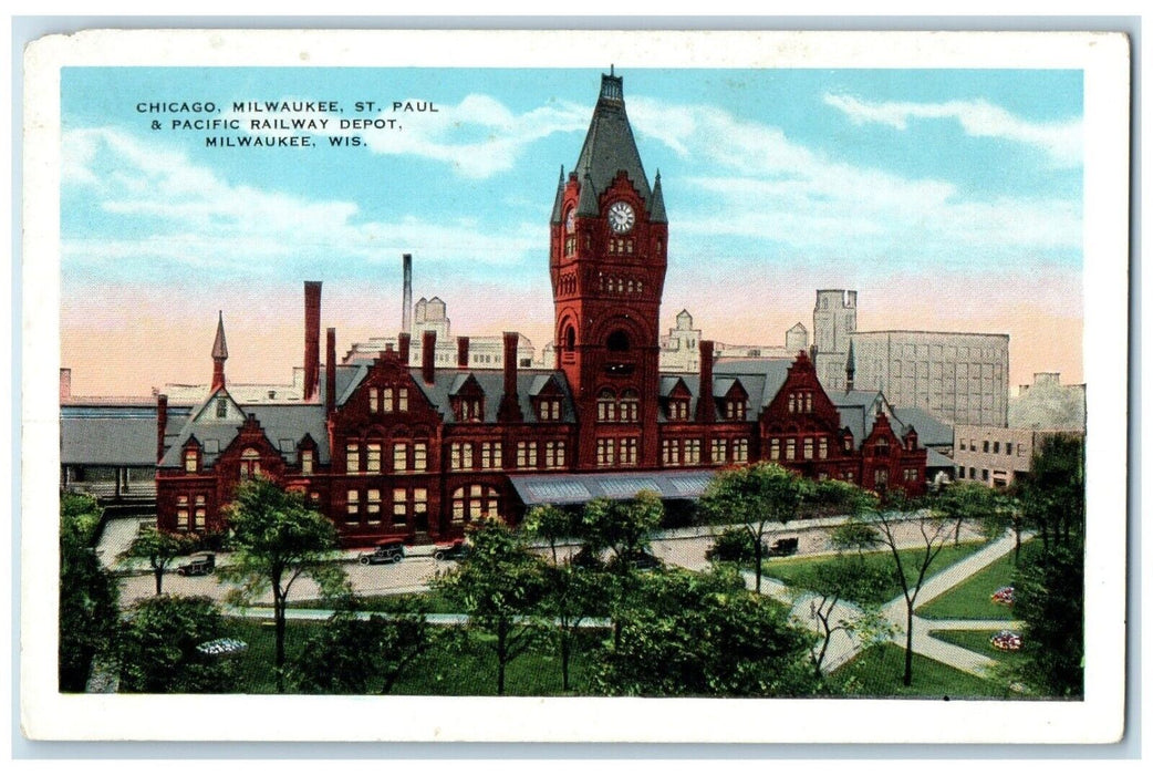 c1920 Aerial Chicago Milwaukee St Paul Pacific Railway Depot Milwaukee Postcard
