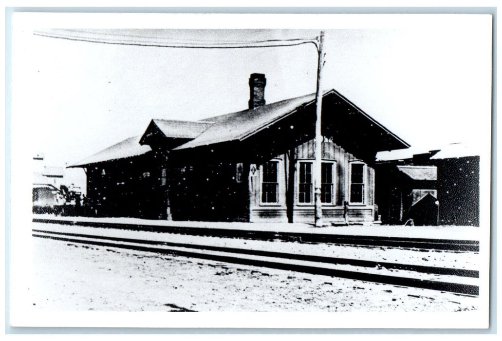 1940 Depot Building Railroad Railway St Paul Kansas KS Vintage Unposted Postcard