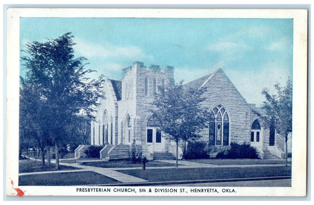 c1940 Exterior View Presbyterian Church Division St Henryetta Oklahoma Postcard