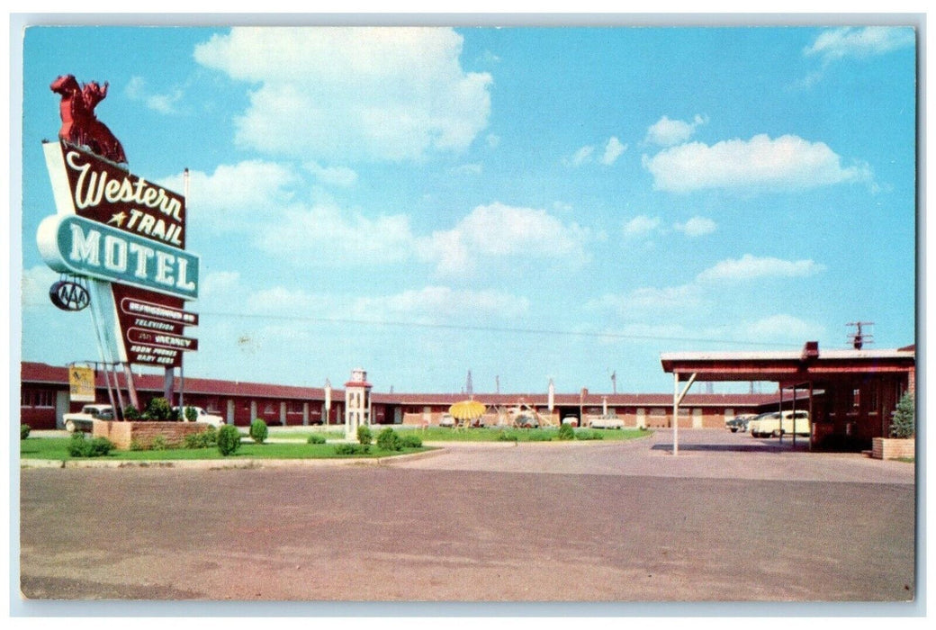 c1950's Western Trail Motel Roadside Car Oklahoma City Oklahoma OK Postcard