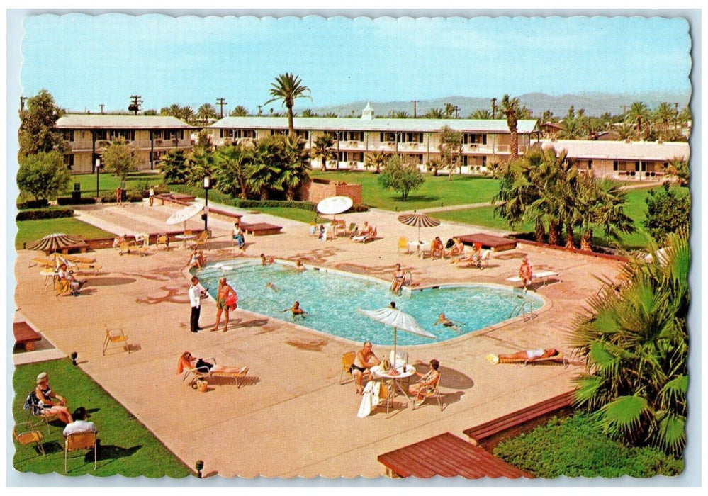 c1950's Del Webb's Kings Inn Sun City Arizona AZ, Swimming Pool Scene Postcard