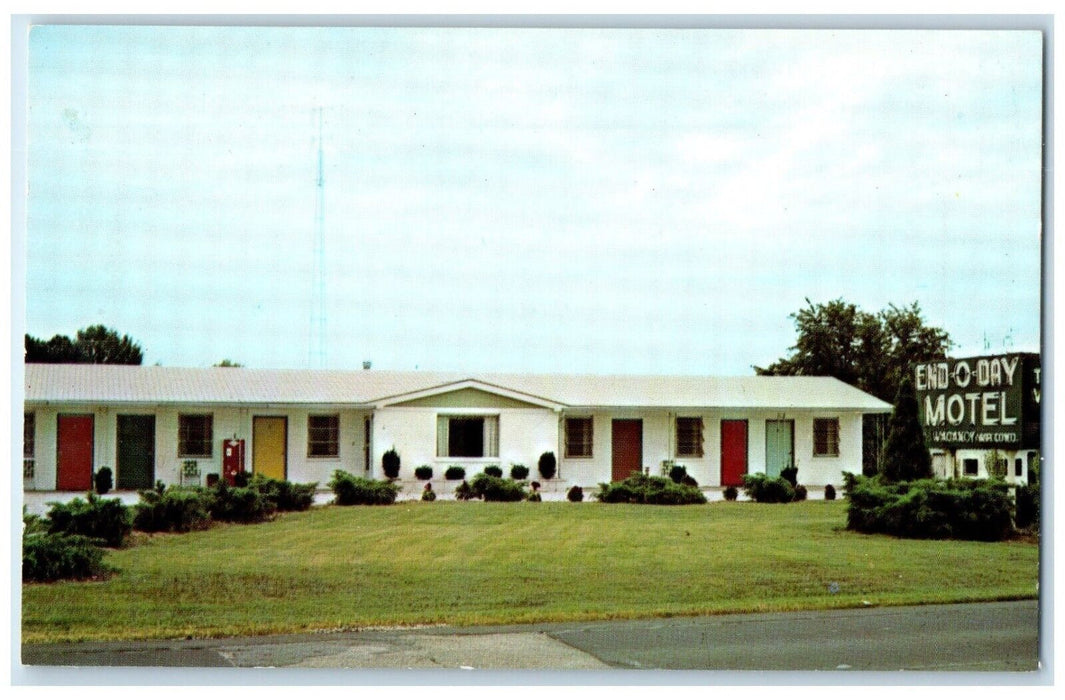 c1960's View Of End O Day Motel Roadside Bickell Indiana IN Vintage Postcard