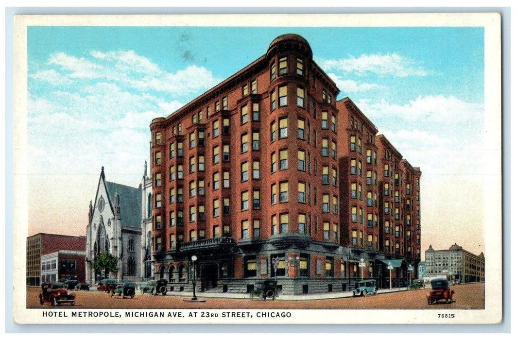 c1950's Hotel Metropole Michigan Ave. Cars Chicago Illinois IL Vintage Postcard
