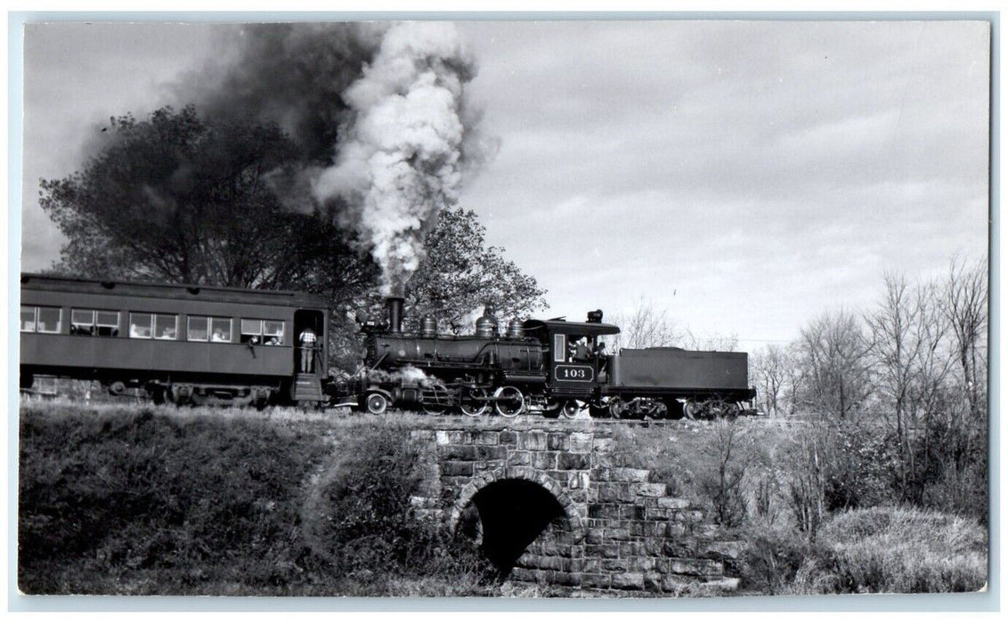 1962 Railroad Train #103 Royal Blue B&O RR Middletown New York NY Photo