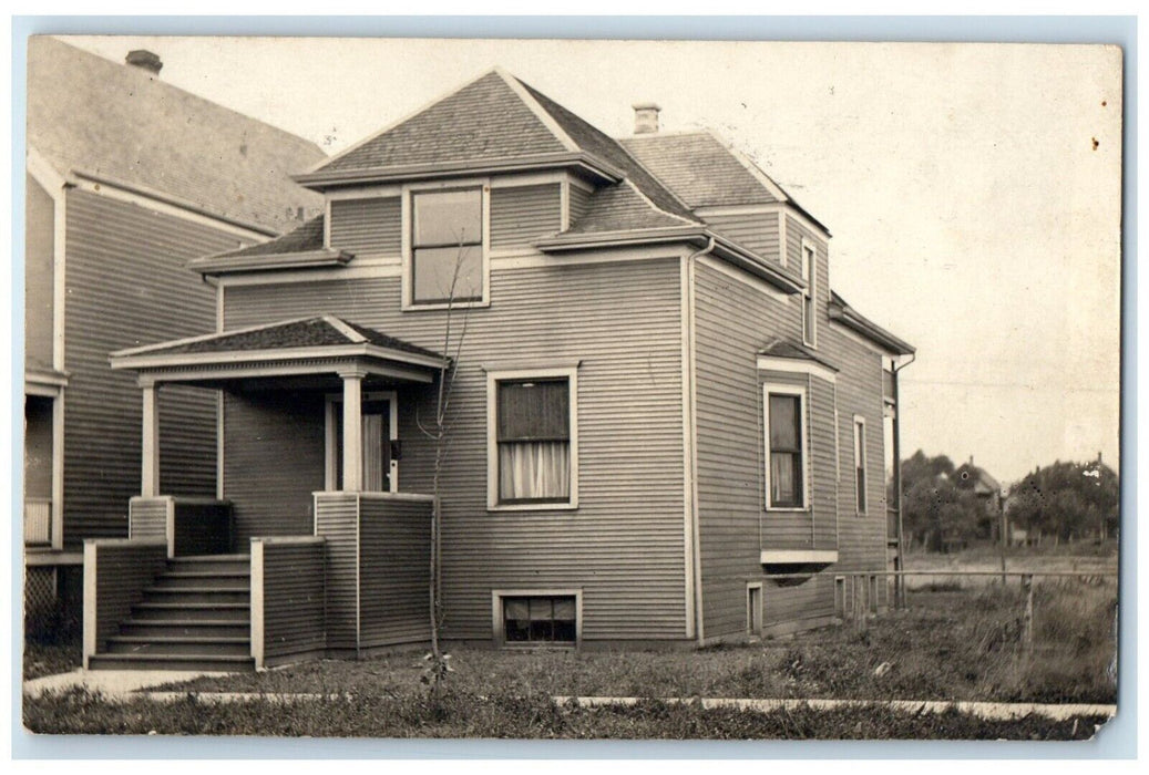 1911 View Of Victorian House Chicago Illinois IL RPPC Photo Antique Postcard