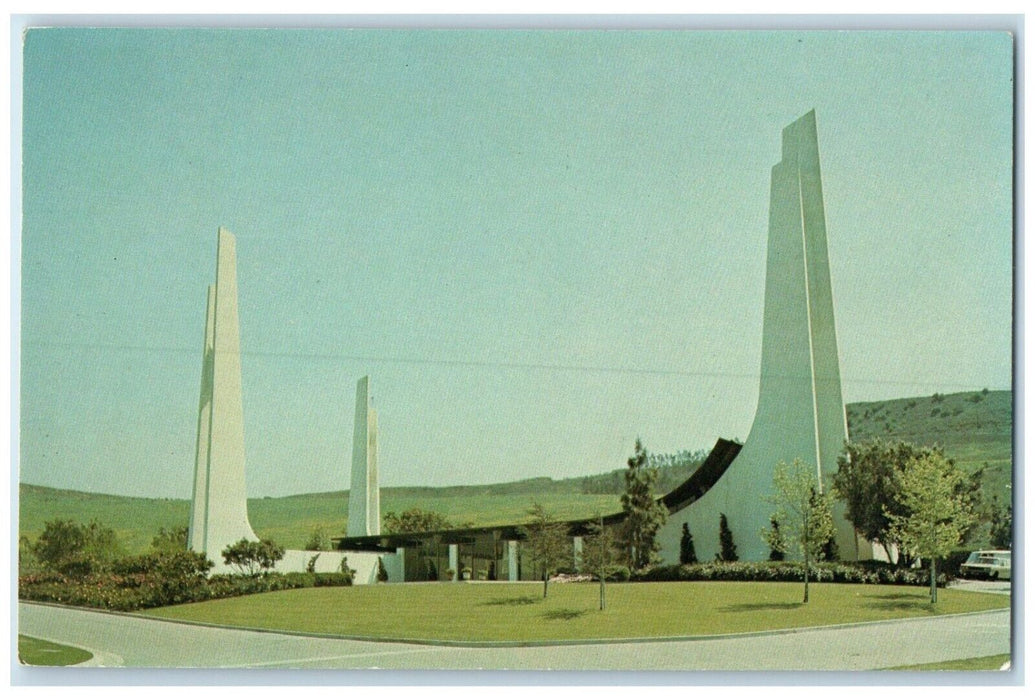 c1960 Memorial Chapel Rolling Hills Southlands Structure Park Whittier Postcard