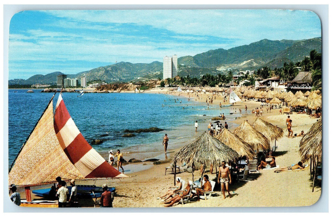 c1960's Popular Condesa Beach Part of Bay Acapulco Guerrero Mexico Postcard