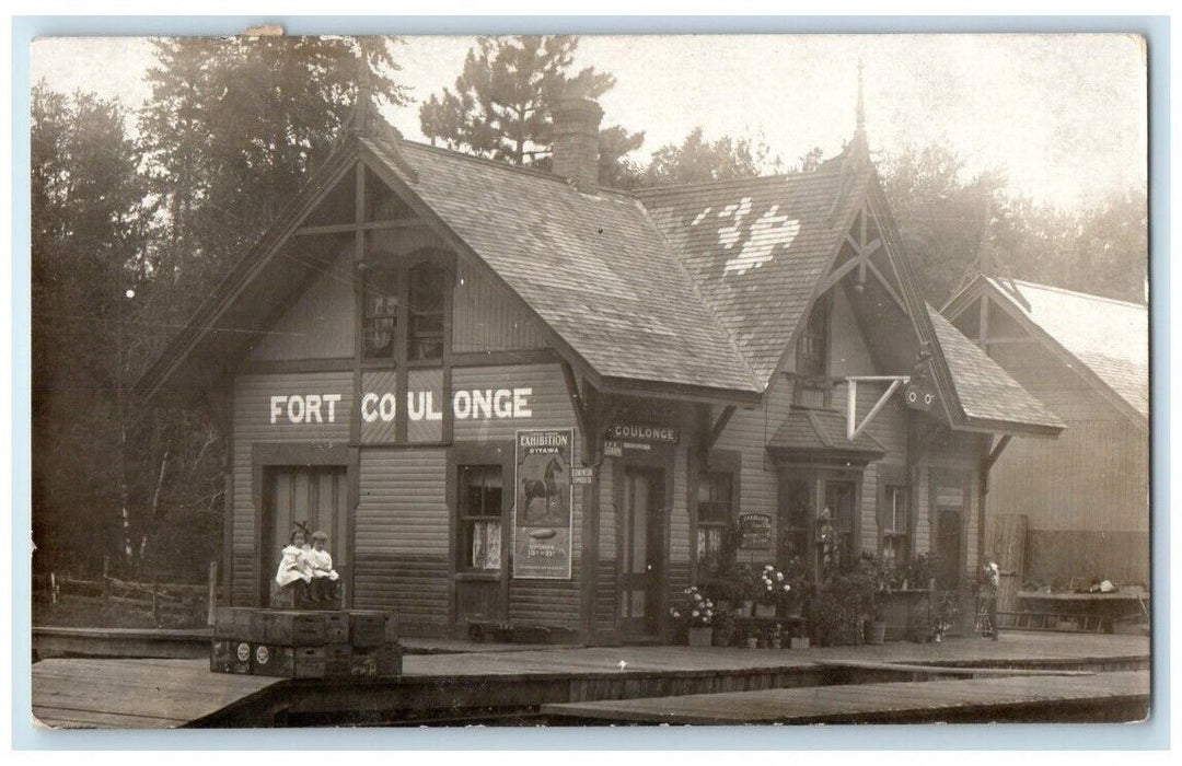 1907 Railroad Train Station Depot View Fort Coulonge Quebec RPPC Photo Postcard