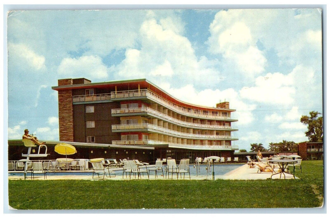 1963 Harvest House Motor Hotel Pool National Park Boulder Colorado CO Postcard
