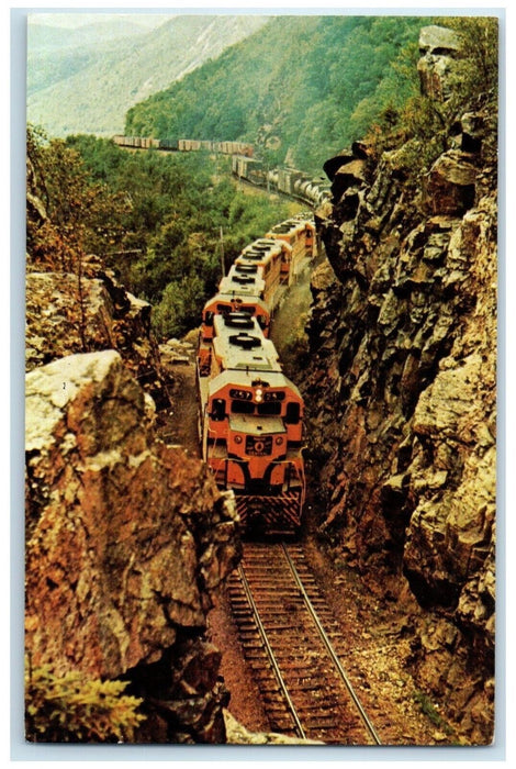 1977 Maine Central Railroad Train RY-2 4 Locomotive Crawford Notch NH Postcard