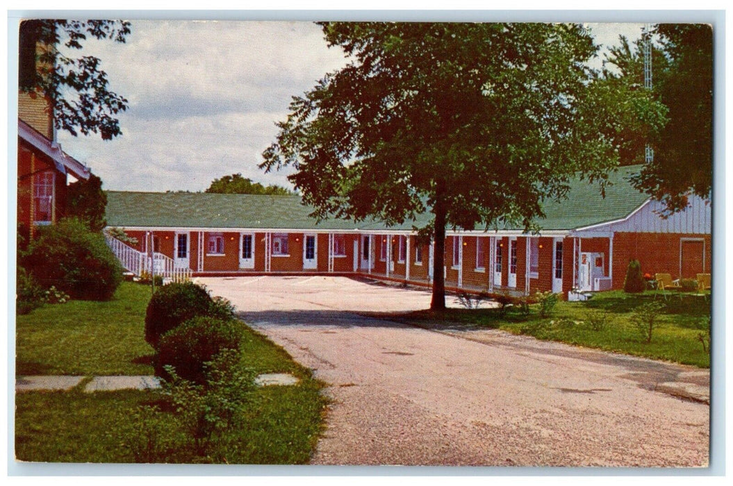 c1960 Bel Air Motel City Limits Exterior Building Richmond Kentucky KY Postcard