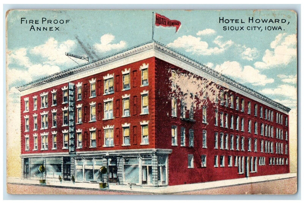 c1910's Hotel Howard Building Street View Sioux City Iowa IA Antique Postcard