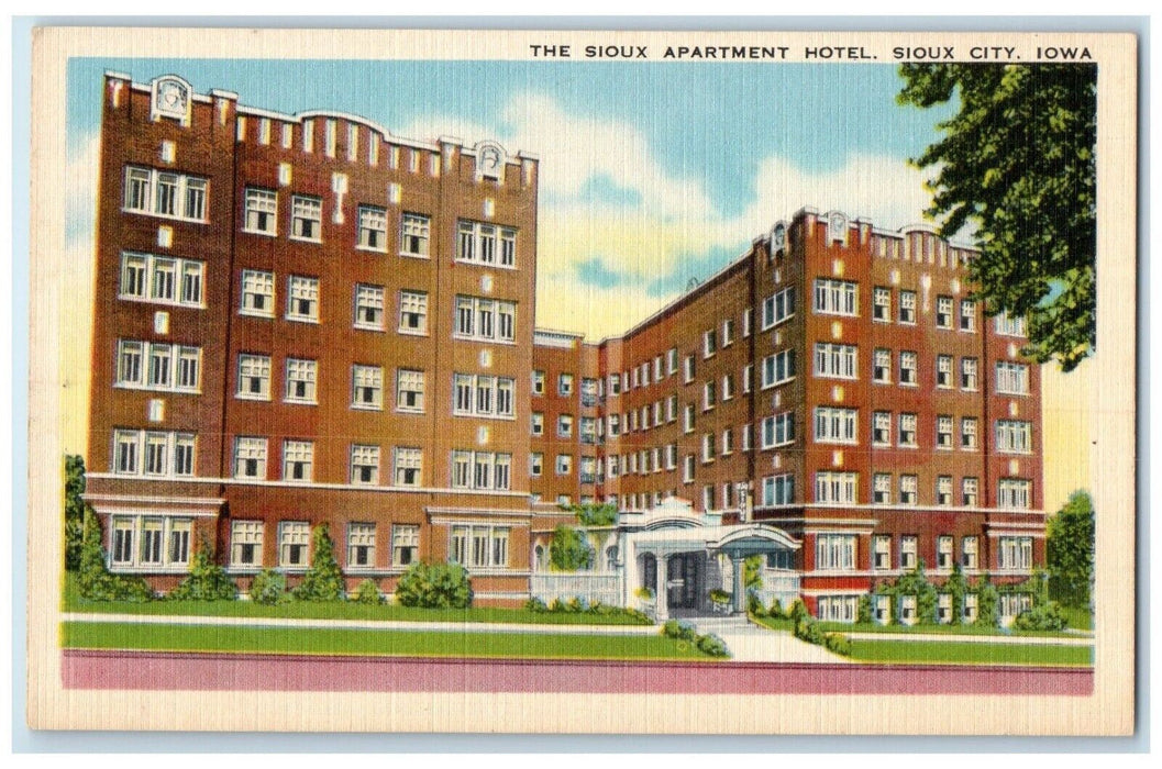 c1930's The Sioux Apartment Hotel Sioux City Iowa IA Unposted Vintage Postcard