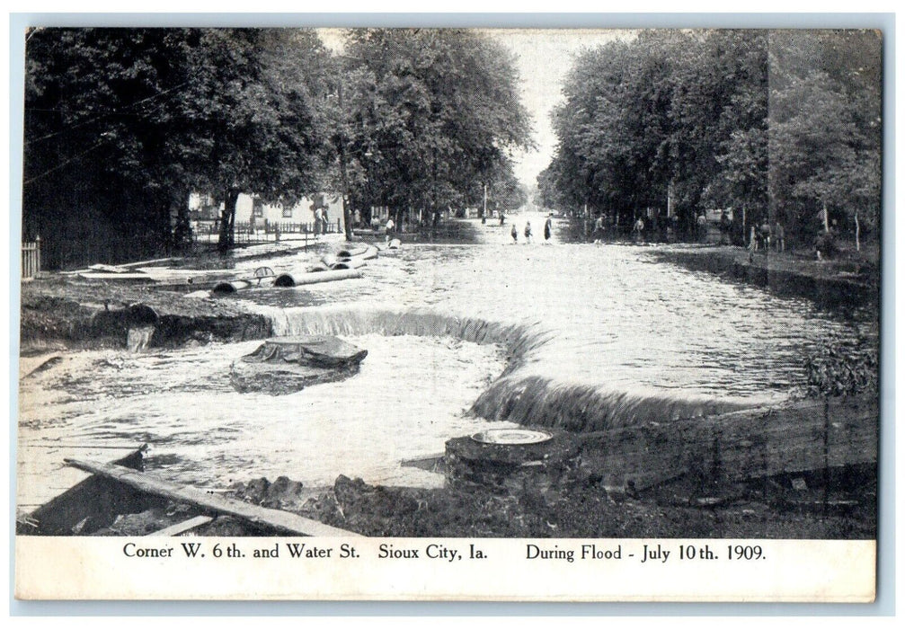 Corner W. 6th And Water St. Sioux City Iowa During Flood Ju1y 10th 1909 Postcard