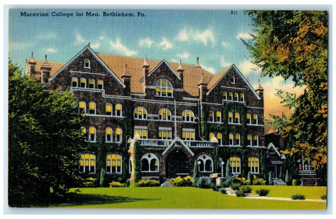 1940 Exterior View Moravian College Men Building Bethlehem Pennsylvania Postcard
