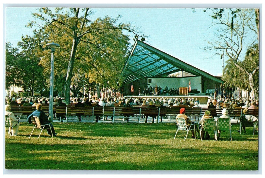 c1960 View Bandstand Williams Park Downtown St. Petersburg Florida FL Postcard