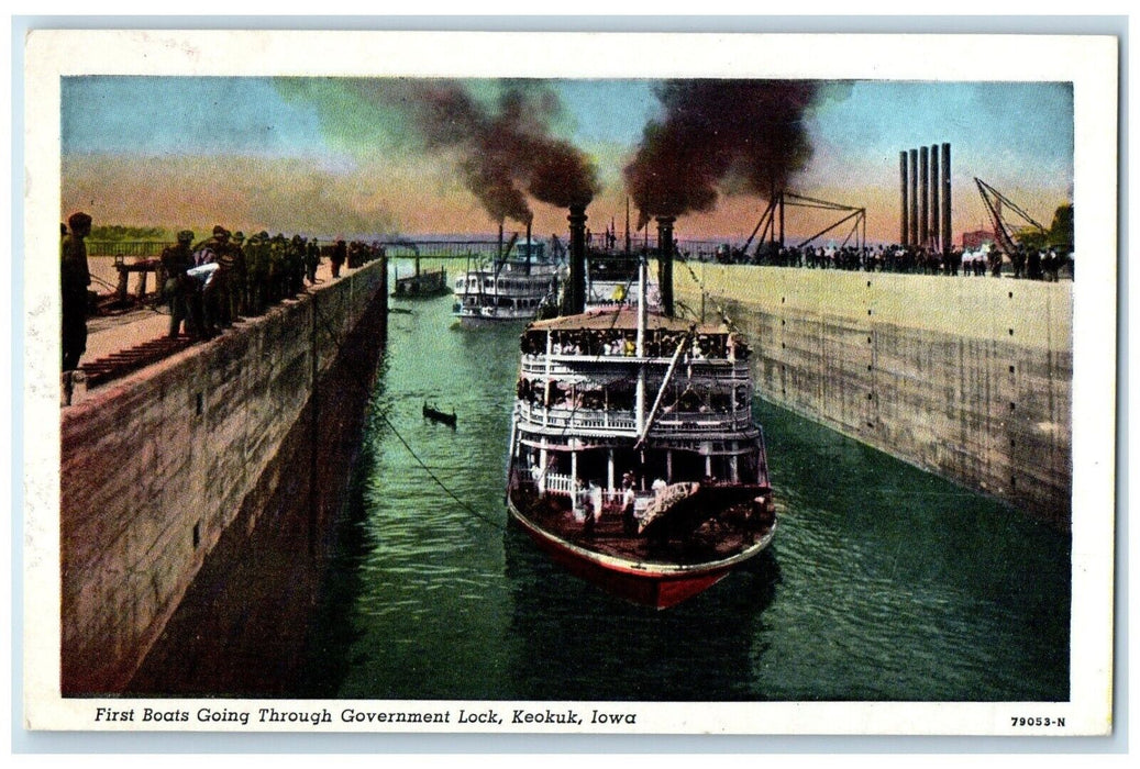 c1930's First Boats Steamer Going Through Government Lock Keokuk IA Postcard
