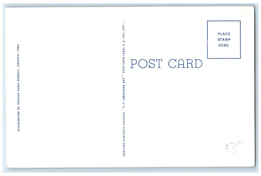 c1930's First Boats Steamer Going Through Government Lock Keokuk IA Postcard