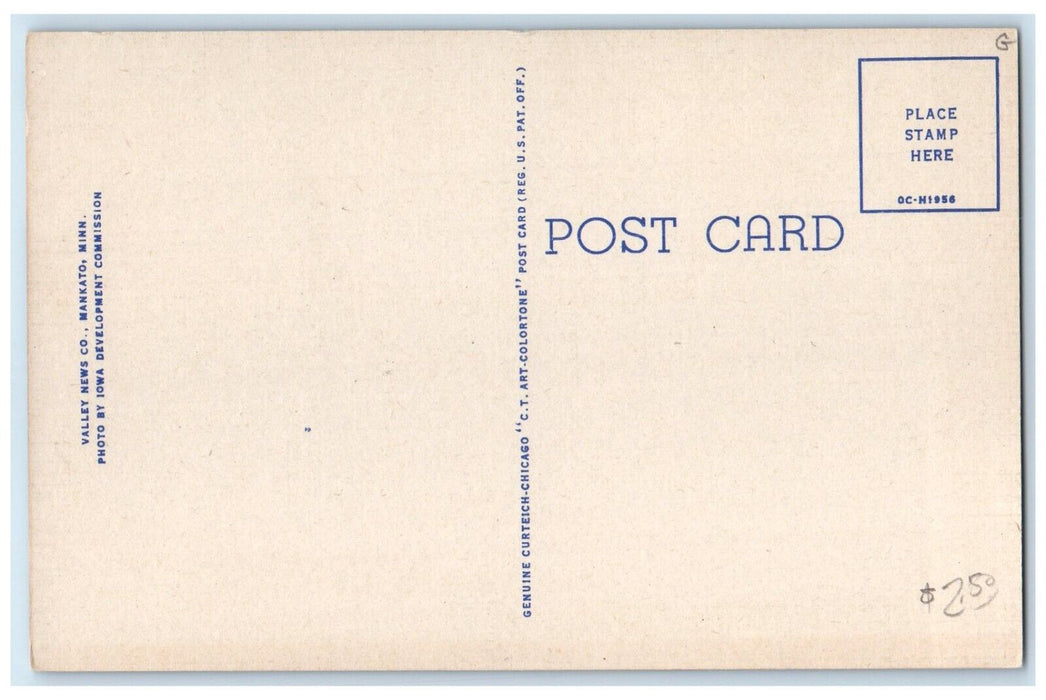 c1940's Picturesque Scene Of Beautiful Lake Okoboji Iowa IA Vintage Postcard