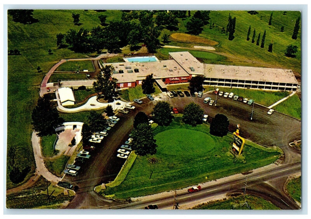 1976 Aerial View Of Holiday Inn Hotel Cars Okoboji Iowa IA Vintage Postcard