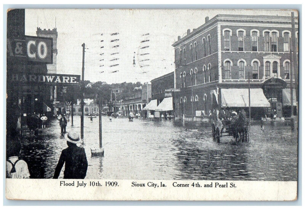 1909 Flood July 10th Corner Pearl Street Disaster Road Sioux City Iowa Postcard