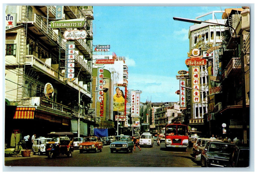 c1960's In Bangkok Jawaraj Road is Called China-Town of Thailand Postcard
