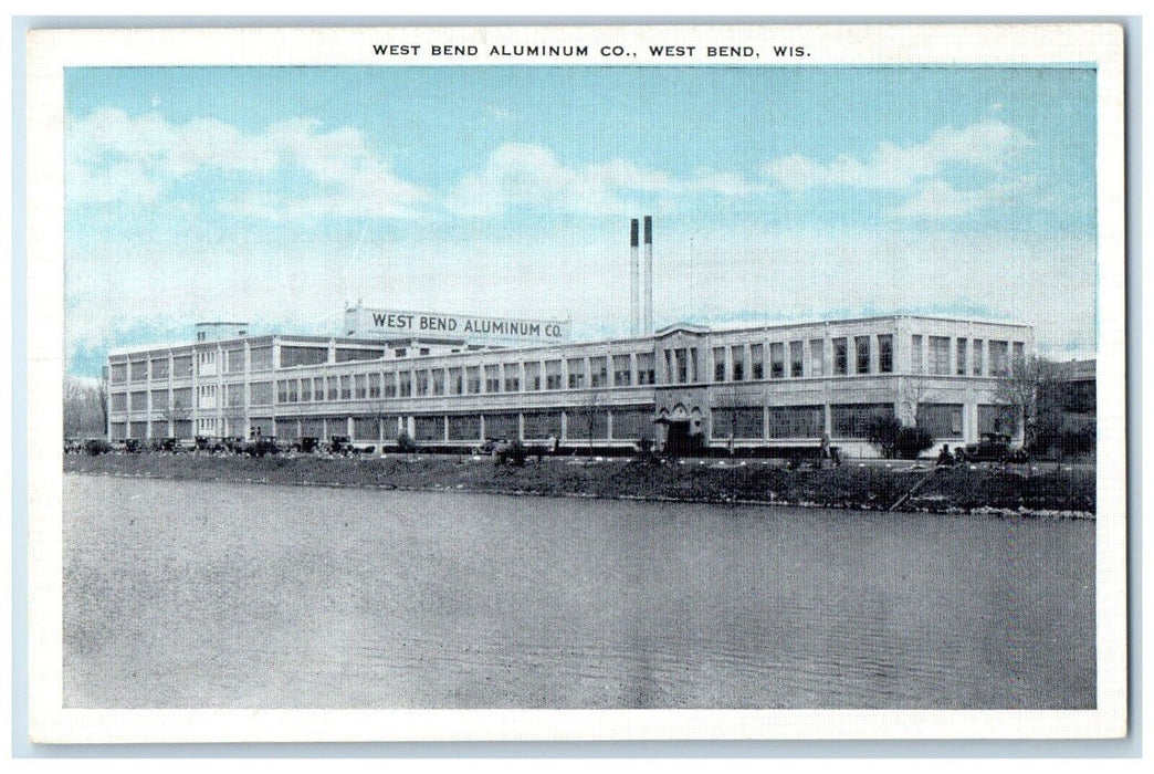 c1940 West Bend Aluminum Co. Exterior Building West Bend Wisconsin WI Postcard