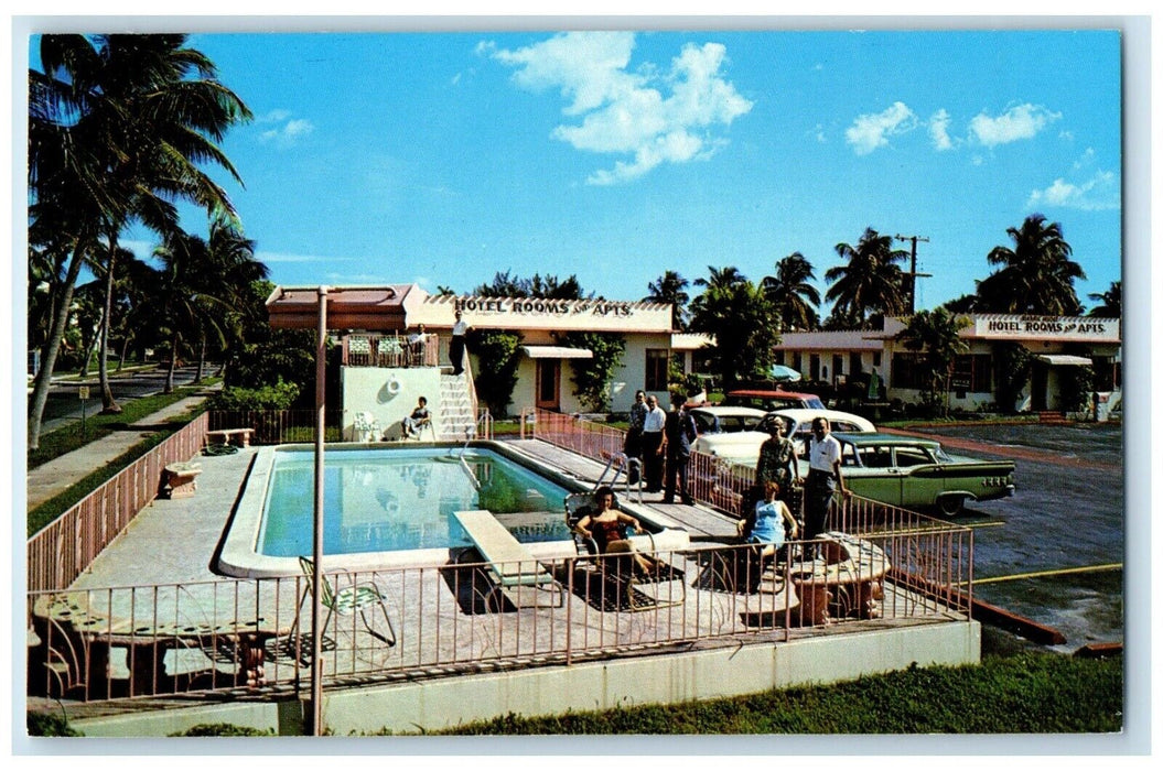 c1950's Harris House Motels And Swimming Pool Hollywood Florida FL Postcard