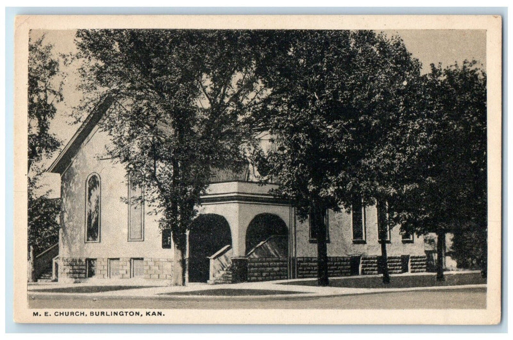 c1930's ME Church Scene Street Burlington Kansas KS Unposted Vintage Postcard