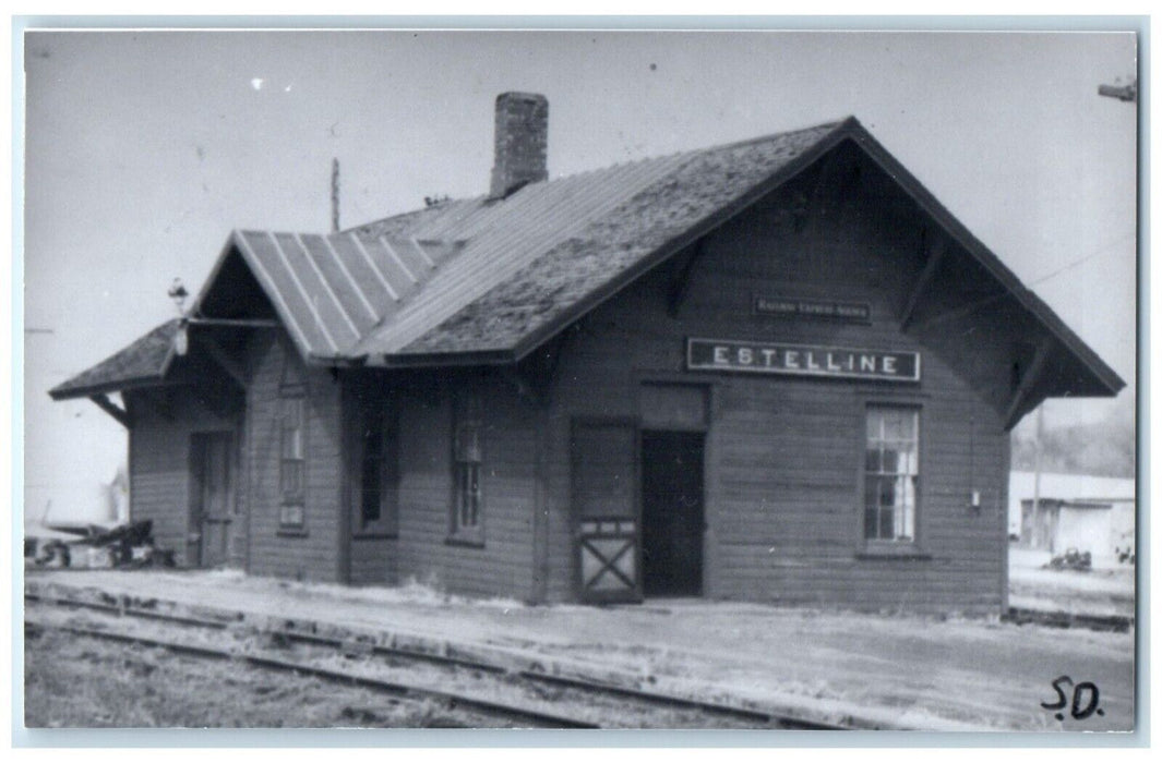 c1960 Estelline South Dakota SD Vintage Train Depot Station RPPC Photo Postcard