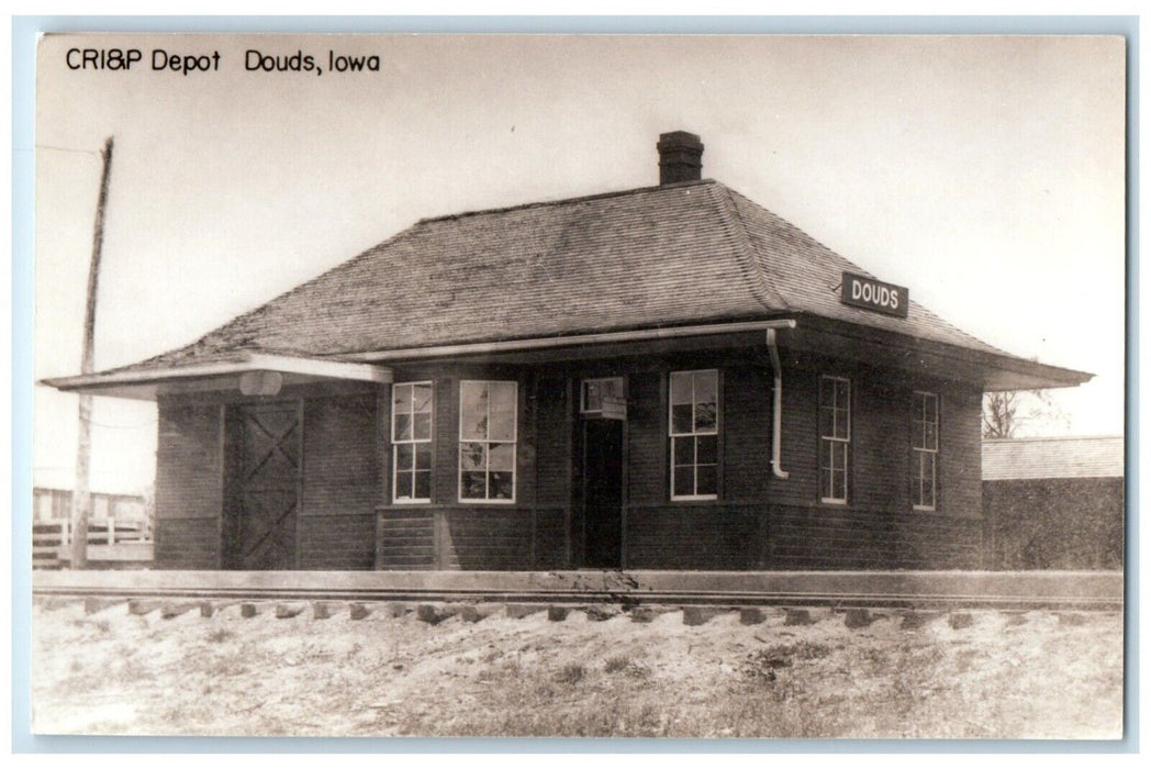 c1960 CRI&P Douds Iowa Railroad Vintage Train Depot Station RPPC Photo Postcard