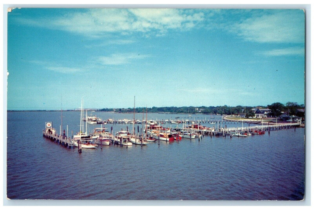 c1960 Norfolk Yacht Country Club Hampton Boulevard Lafayette Virginia Postcard