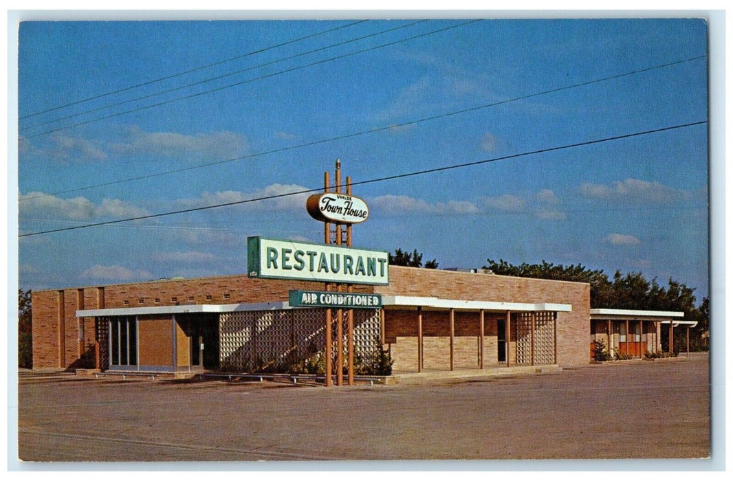 c1960 Uvalde Town House Restaurant Grethel Bill Taylor Uvalde Texas TX Postcard