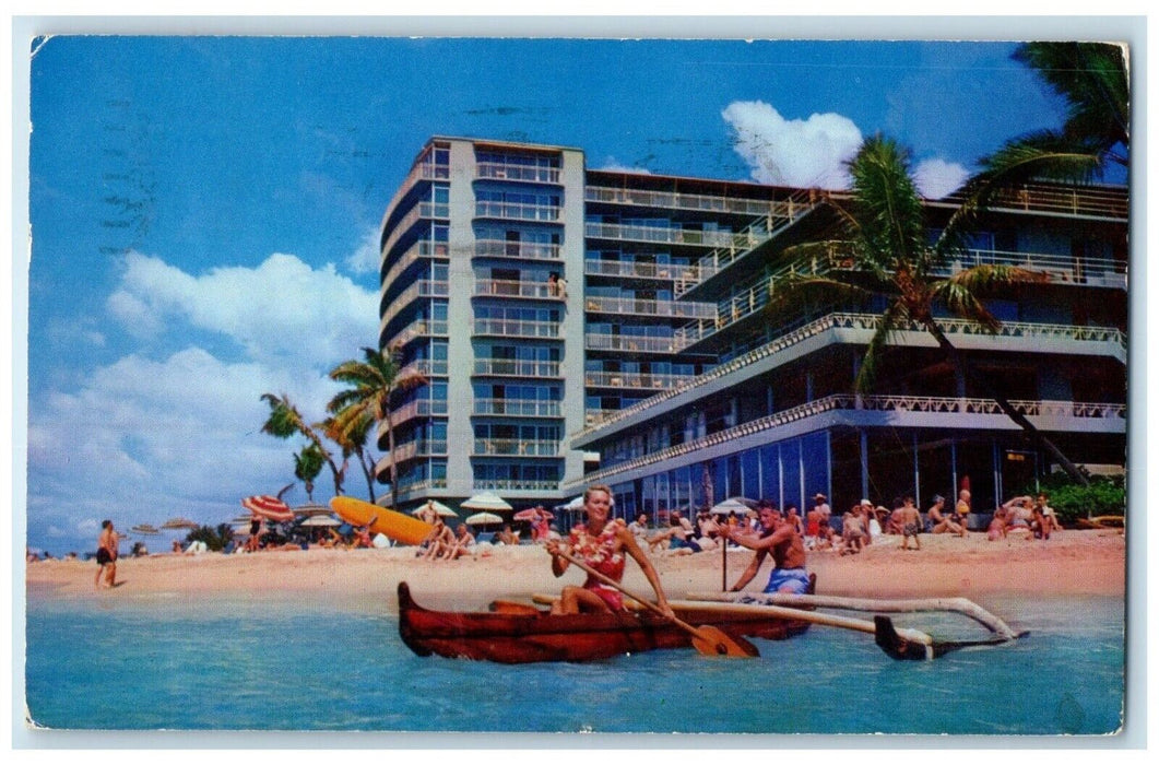 1958 Reef Hotel Beach Waikiki Hawaiian Suites Exterior Honolulu Hawaii Postcard