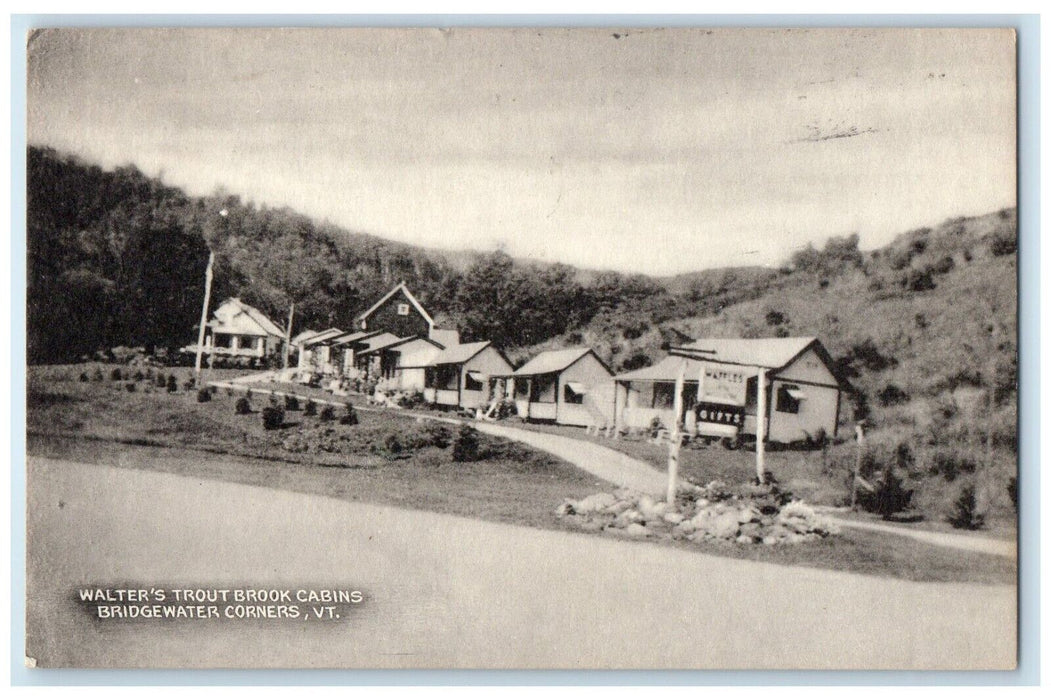 1953 Walter's Trout Brook Cabins Bridgewater Exterior Corners Vermont Postcard