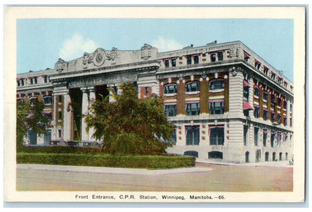 c1940's Front Entrance CPR Station Winnipeg Manitoba Canada Unposted Postcard