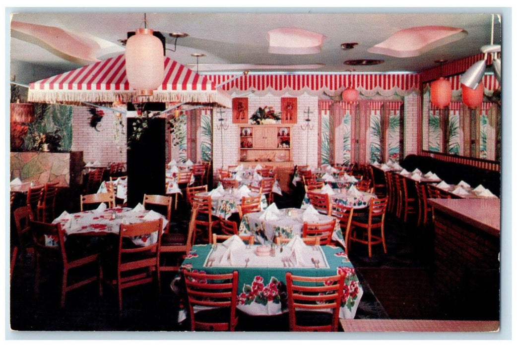 1955 New Yorker Patio Restaurant Fifth Avenue Hotel Duluth Minnesota MN Postcard