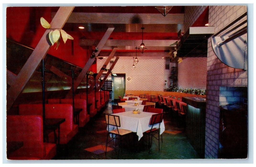 c1950's Dining Room De Lorenzo's Italian Village Niagara Falls Canada Postcard