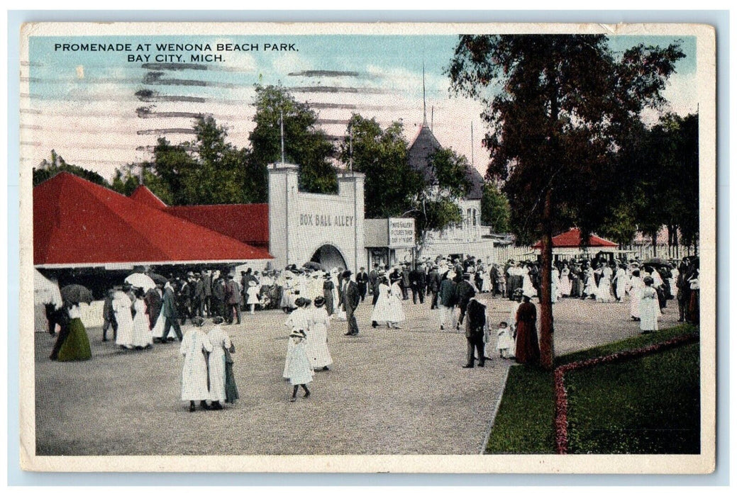 1915 Promenade Wenona Beach Park Bay City Michigan MI Antique Vintage Postcard