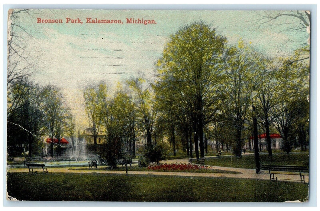 1910 Fountain Bench Bronson Park Kalamazoo Michigan MI Vintage Antique Postcard