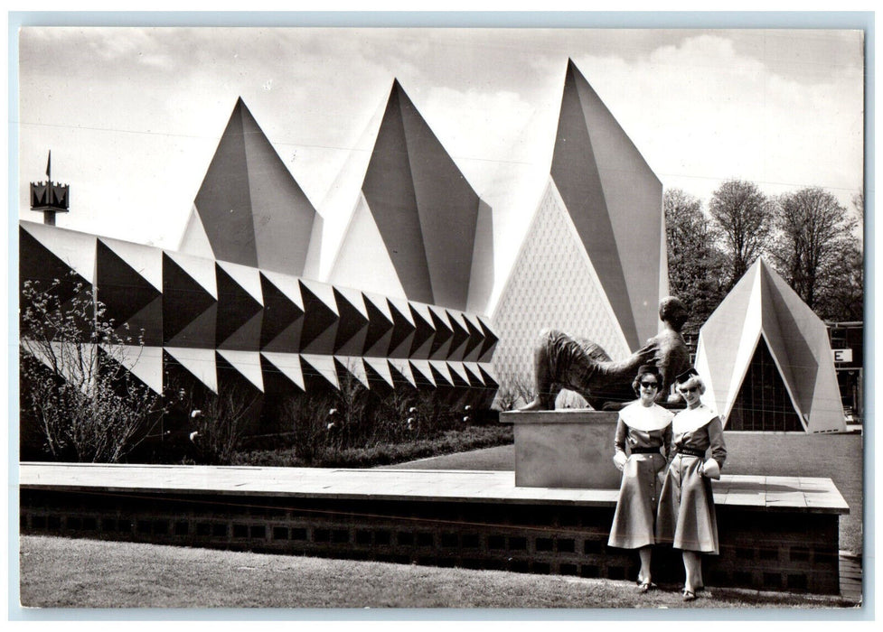 1958 Great Britain Pavilion Brussels Belgium Expo RPPC Photo Postcard