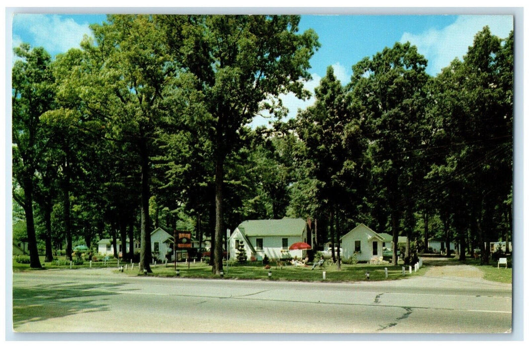 c1950's Wilow's Family Motel Roadside Lansing Michigan MI Vintage Postcard