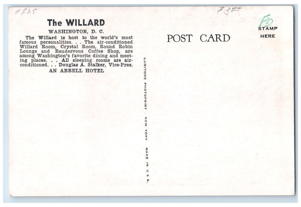c1940 Roadside View Willard Hotel  Building Cars Washington DC Vintage Postcard