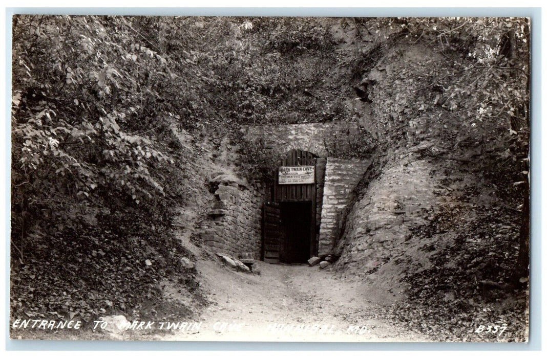 c1940's Entrance To Mark Twain Cave Hannibal Missouri MO RPPC Photo Postcard