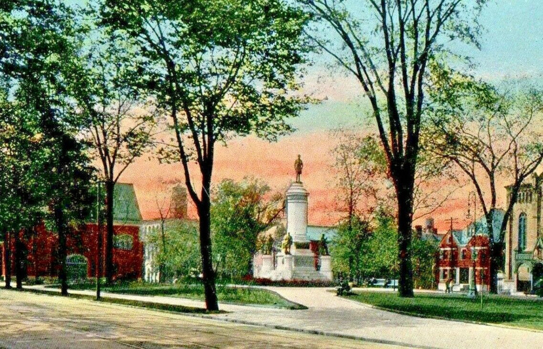 1920 Washington Square Solider Monument View Rochester New York NY Postcard